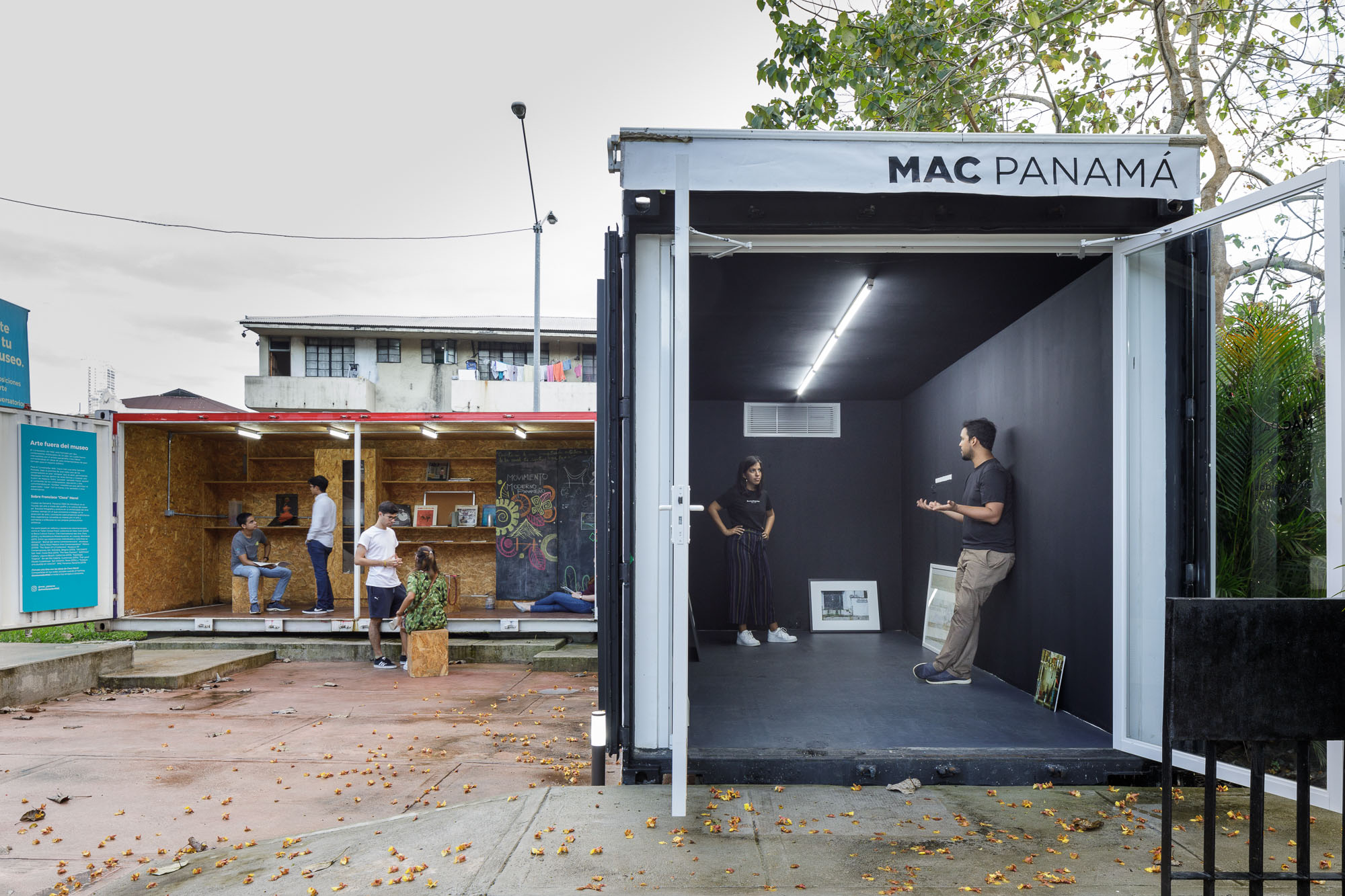 Wandering Museum. © Fernando Alda